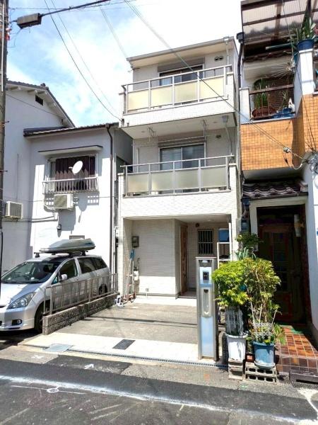 ���{���s���Z�g��ƃP�u��c2���ڂ̒��È�ˌ��Ă̒��ԏ�