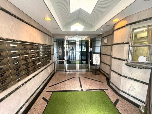 ���{���s���Z�g�捡��5���ڂ̒��Ã}���V�����̌���