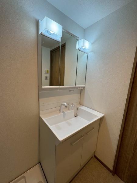 ���{����s���c��5���ڂ̒��Ã}���V�����̐��ʑ�E���ʏ�