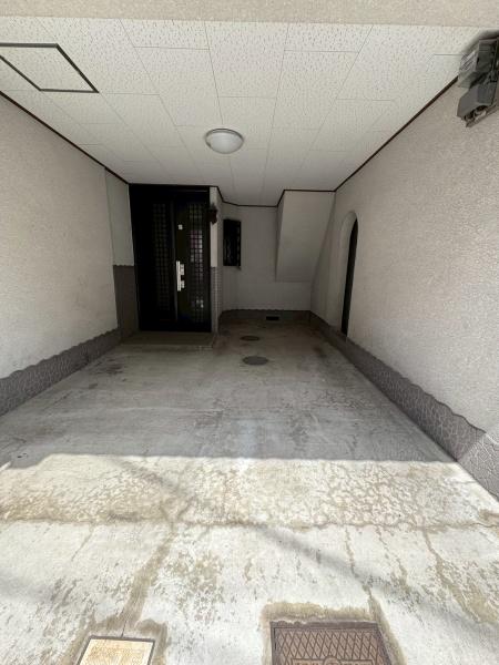 ���{��^�s�엢���̒��È�ˌ��Ă̒��ԏ�