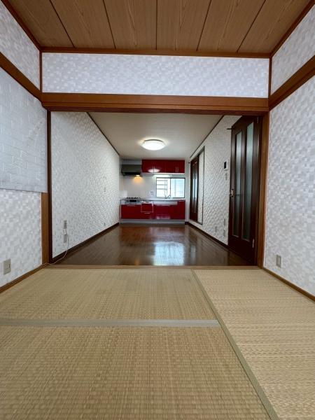 ���{��^�s�엢���̒��È�ˌ��Ẵ��r���O