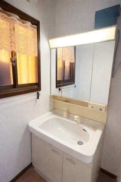 ���{�L�\�S�L�\����]�P�u3���ڂ̒��È�ˌ��Ă̐��ʑ�E���ʏ�