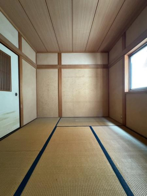 ���{�Q����s�_��2���ڂ̒��È�ˌ��Ă̘a��