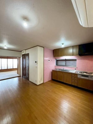 ���{�Q����s�_��2���ڂ̒��È�ˌ��Ẵ��r���O