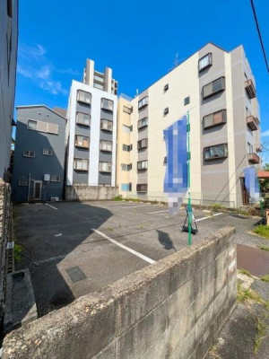 ���{���s����敽��{��4���ڂ̐V�z��ˌ��Ă̌��n�O�ώʐ^