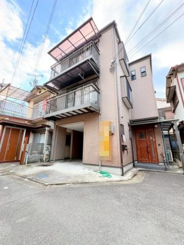 ���{����s��뒬1���ڂ̒��È�ˌ��Ă̌��n�O�ώʐ^