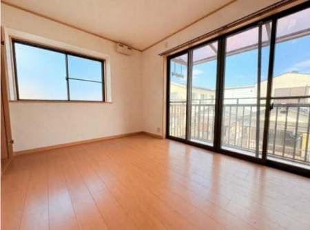 ���{����s��뒬1���ڂ̒��È�ˌ��Ẵ��r���O