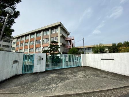 ���{�Q����s�������̓y�n�̎��ӊ�