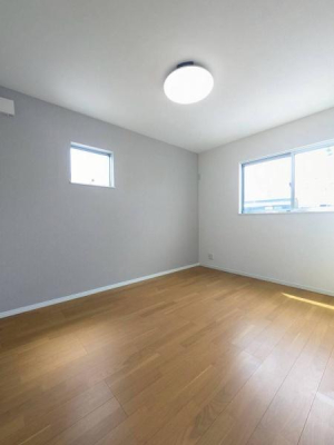 ���{���s�����ю�2���ڂ̒��È�ˌ��Ă̗m��