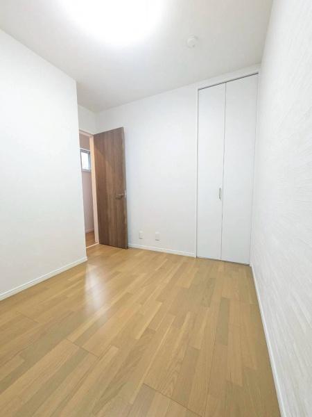 ���{���s�����ю�2���ڂ̒��È�ˌ��Ă̗m��