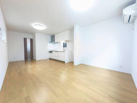 ���{���s�����ю�2���ڂ̒��È�ˌ��Ẵ��r���O