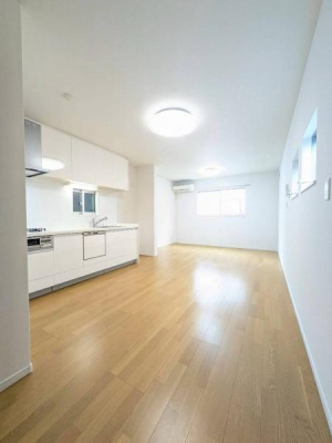 ���{���s�����ю�2���ڂ̒��È�ˌ��Ẵ��r���O