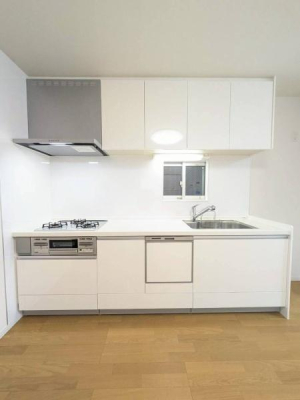 ���{���s�����ю�2���ڂ̒��È�ˌ��ẴL�b�`��