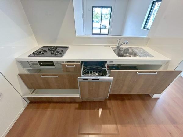 ���{�����s��c�{��2���ڂ̐V�z��ˌ��ẴL�b�`��