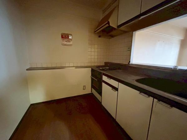 ���{�Q����s�������̒��Ã}���V�����̃L�b�`��