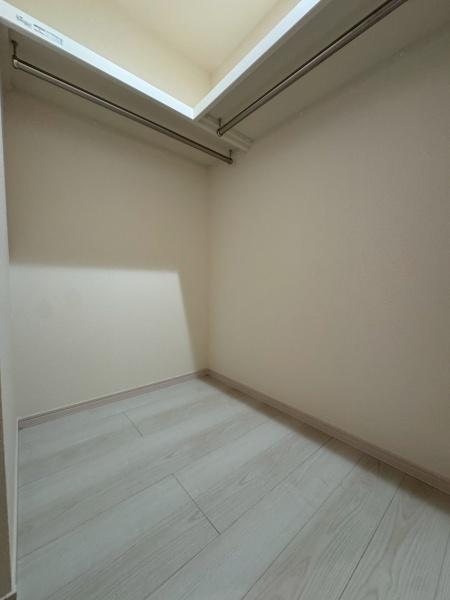 ���{�Q����s����7���ڂ̐V�z��ˌ��Ă̎��[