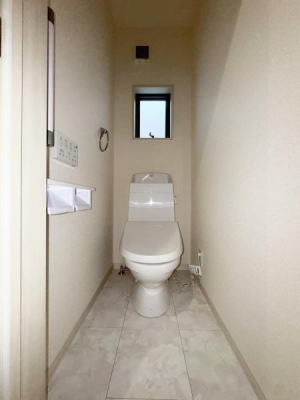 ���{�Q����s����7���ڂ̐V�z��ˌ��Ẵg�C��