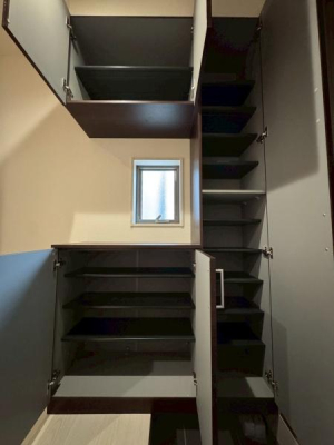 ���{�Q����s����7���ڂ̐V�z��ˌ��Ă̎��[