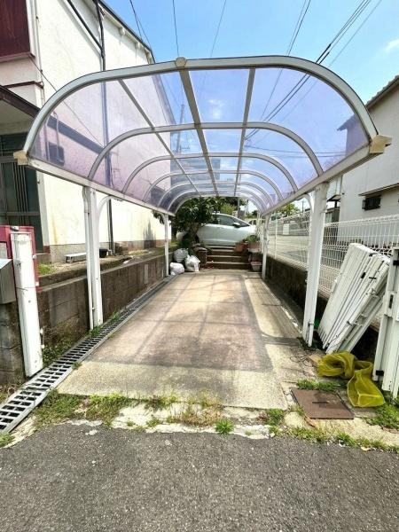 ���{���Ύs����6���ڂ̒��È�ˌ��Ă̒��ԏ�