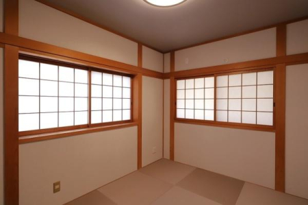 ���{���s����撷�g�o��2���ڂ̒��È�ˌ��Ă̘a��