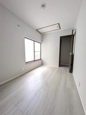 ���{���s����搶�쐼1���ڂ̒��È�ˌ��Ă̗m��