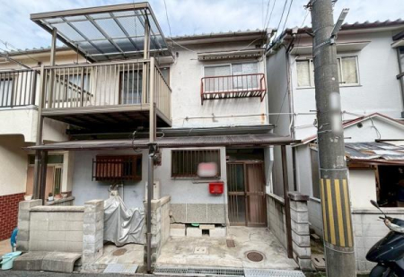 ���{�����s�Z����1���ڂ̒��Ãe���X�n�E�X�̌��n�O�ώʐ^