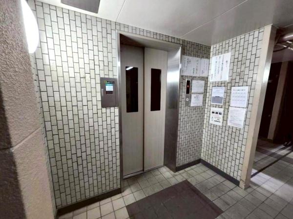 ���{���s���Z�g���c��4���ڂ̒��Ã}���V�����̂��̑����p��