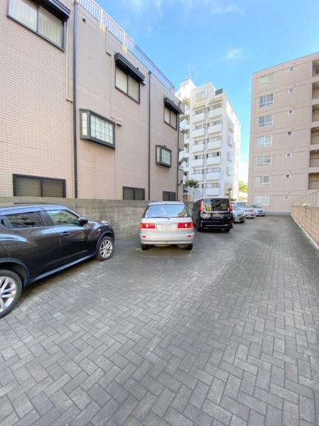 ���{���s���Z�g���c��4���ڂ̒��Ã}���V�����̉摜