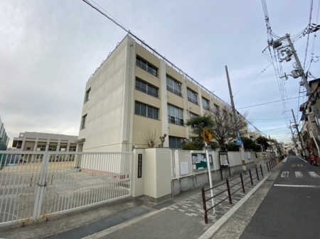 ���{���s����揬�H��1���ڂ̒��È�ˌ��Ă̎��ӊ�