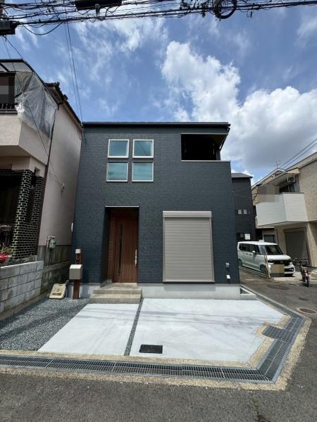 ���{�Q����s����5���ڂ̐V�z��ˌ��Ă̌��n�O�ώʐ^