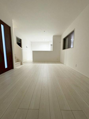 ���{�Q����s����5���ڂ̐V�z��ˌ��Ẵ��r���O