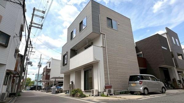 ���{���s��������1���ڂ̒��È�ˌ��Ă̒��ԏ�