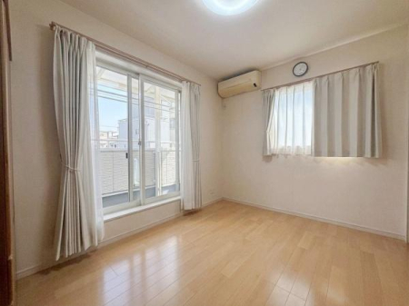 ���{�����s�R�蒬�̒��È�ˌ��Ă̗m��