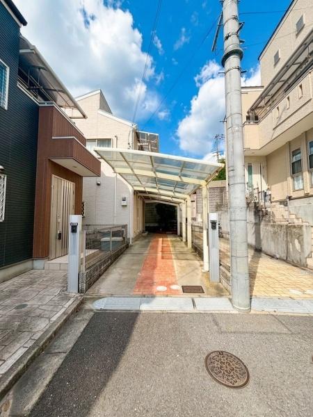 ���{�����s�R�蒬�̒��È�ˌ��Ă̒��ԏ�