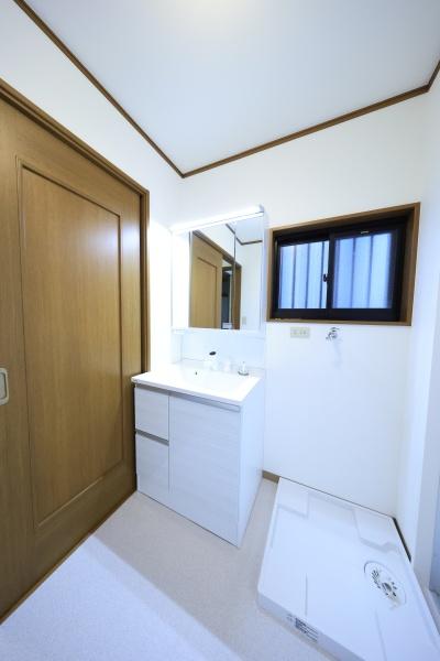 ���{���s���Z�g�擒��4���ڂ̒��È�ˌ��Ă̐��ʑ�E���ʏ�