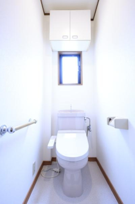 ���{���s���Z�g�擒��4���ڂ̒��È�ˌ��Ẵg�C��