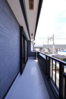 ���{���s���Z�g�擒��4���ڂ̒��È�ˌ��Ẵo���R�j�[