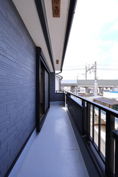 ���{���s���Z�g�擒��4���ڂ̒��È�ˌ��Ẵo���R�j�[