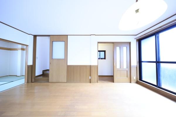 ���{���s���Z�g�擒��4���ڂ̒��È�ˌ��Ẵ��r���O