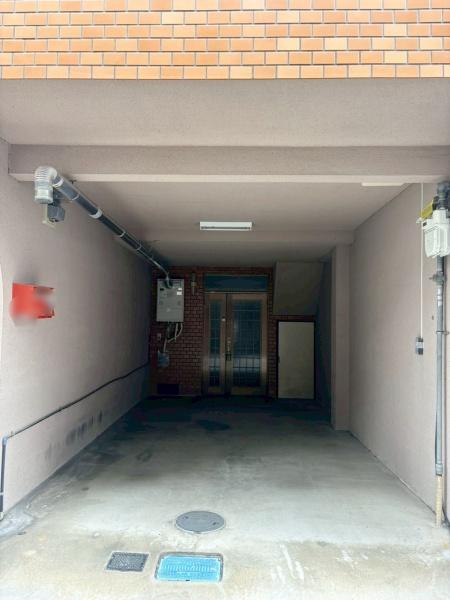 ���{�哌�s���1���ڂ̒��È�ˌ��Ă̒��ԏ�