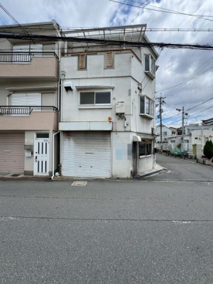 ���{��^�s����4���ڂ̒��È�ˌ��Ă̂��̑����n