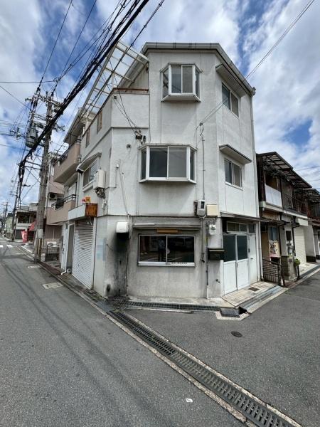 ���{��^�s����4���ڂ̒��È�ˌ��Ă̌��n�O�ώʐ^