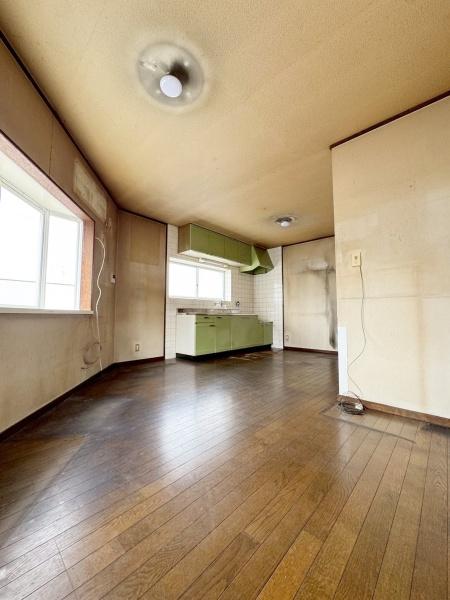 ���{��^�s����4���ڂ̒��È�ˌ��Ẵ��r���O