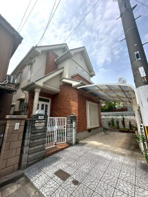 ���{���Îs���V�l��2���ڂ̒��È�ˌ��Ă̌��n�O�ώʐ^