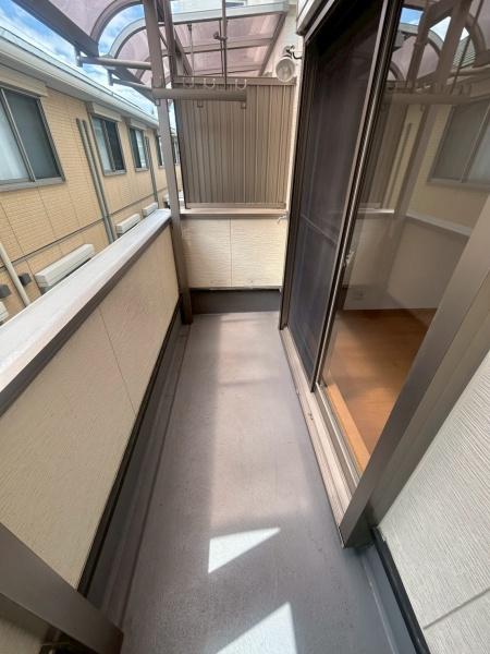 ���{�����s�ԉ�����3���ڂ̒��È�ˌ��Ẵo���R�j�[