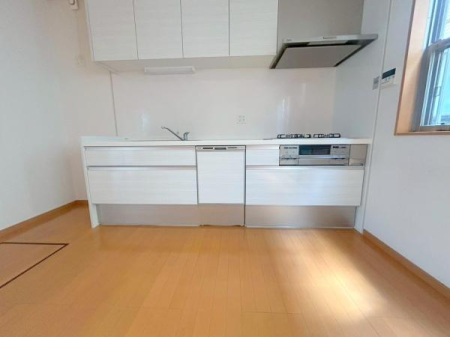 ���{�����s�ԉ�����3���ڂ̒��È�ˌ��ẴL�b�`��