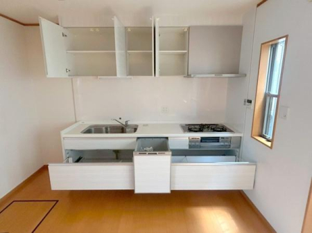 ���{�����s�ԉ�����3���ڂ̒��È�ˌ��ẴL�b�`��