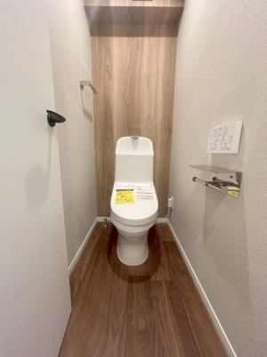 ���{�����s�p�c2���ڂ̒��È�ˌ��Ẵg�C��