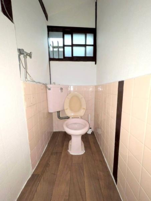 ���{���s����揟�R��1���ڂ̒��Ãe���X�n�E�X�̃g�C��