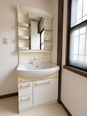 ���{�L�\�S�L�\����]�P�u6���� 15-21�̒��È�ˌ��Ă̐��ʑ�E���ʏ�